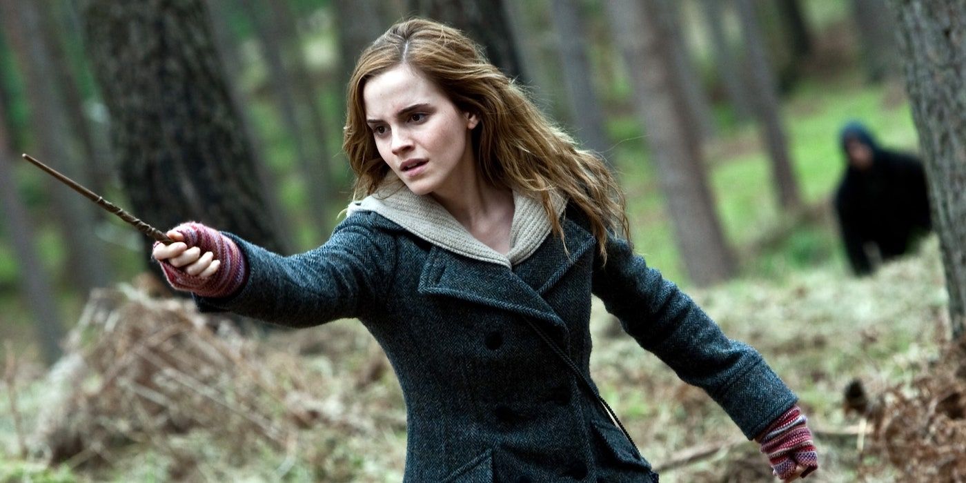 Hermione-Harry-Potter-Deathly Gift-Emma Watson