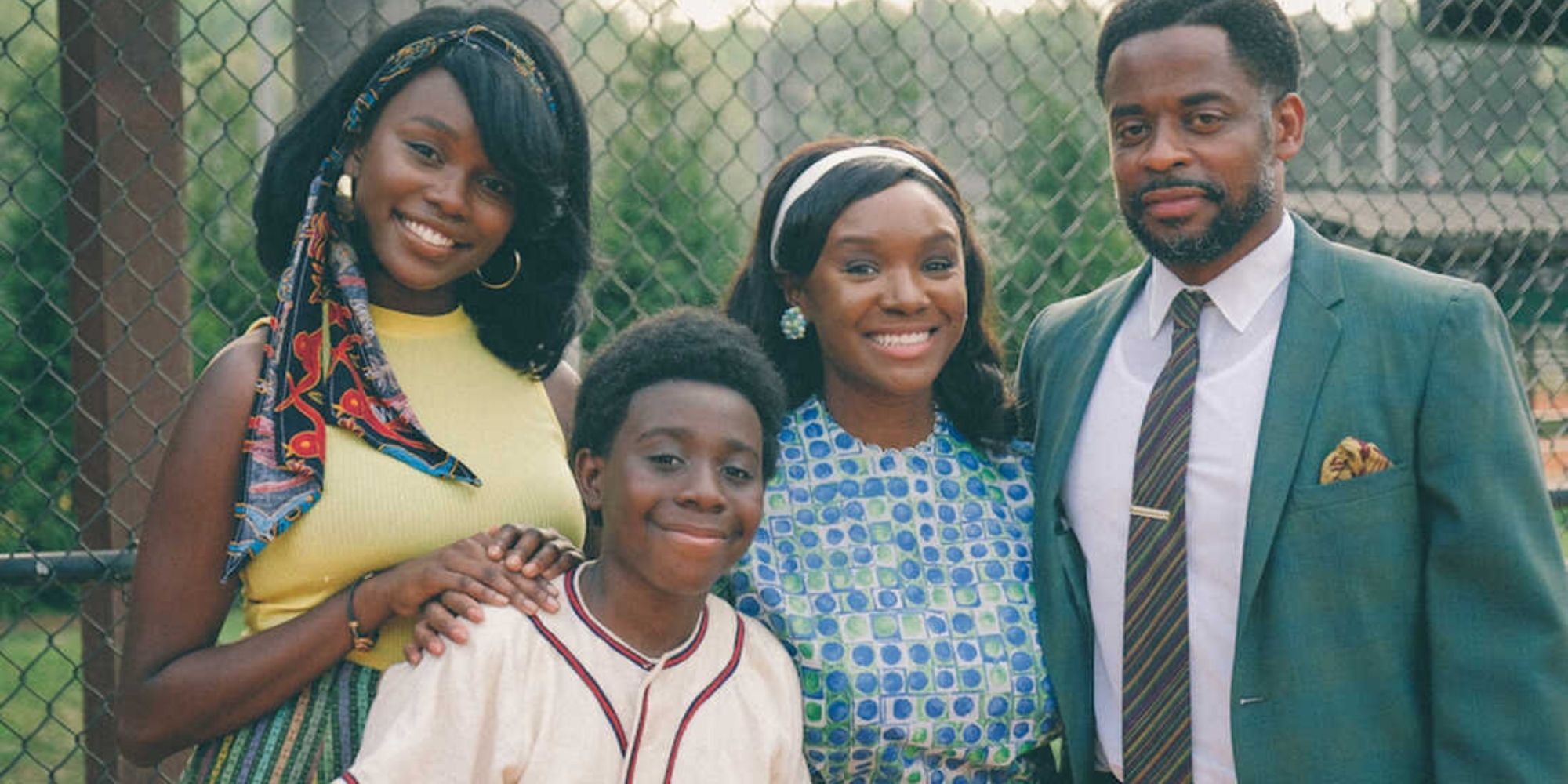 The official cast image of the 2021 relaunch of The Wonder Years. 