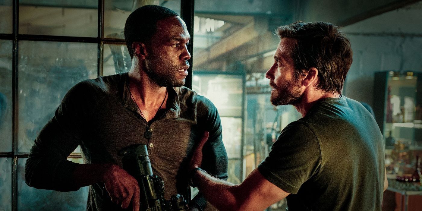 Jake Gyllenhaal and Yahya Abdul-Mateen II in ER