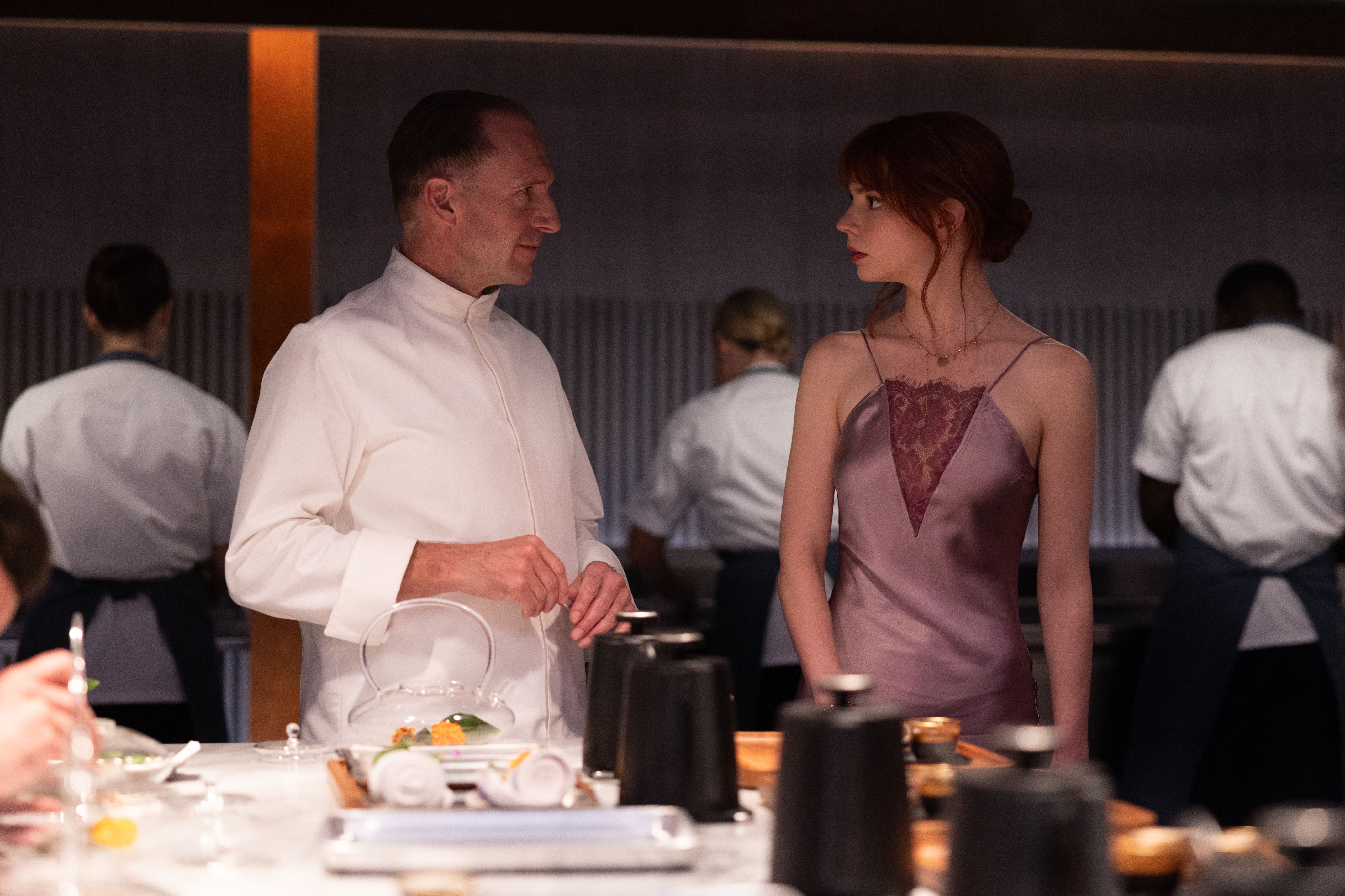 menu ralph fiennes anya taylor joy
