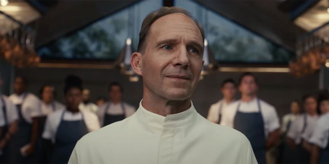Ralph Fiennes as Chef Julian Slovik in Menu
