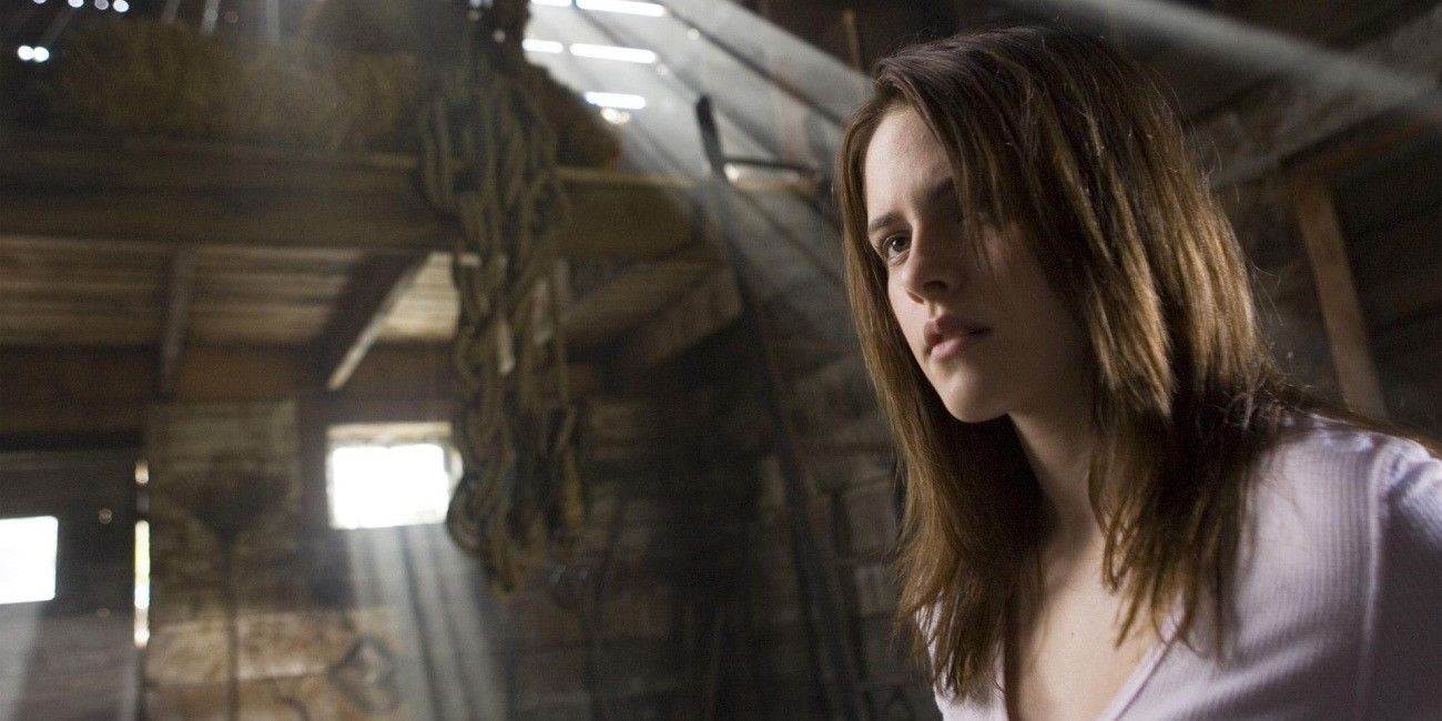 Kristen Stewart as Jess in The Messengers