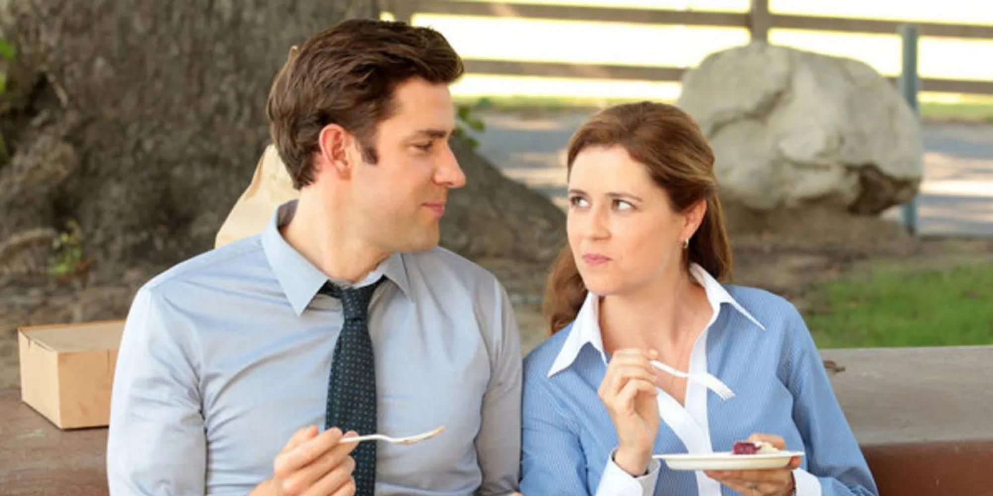 Jim and Pam from The Office have lunch together