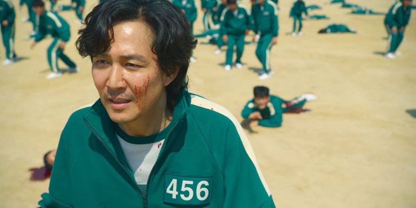 Lee Jung Jae as Song Gi Hoon in Squid Game Red Light Green Light Episode (2)