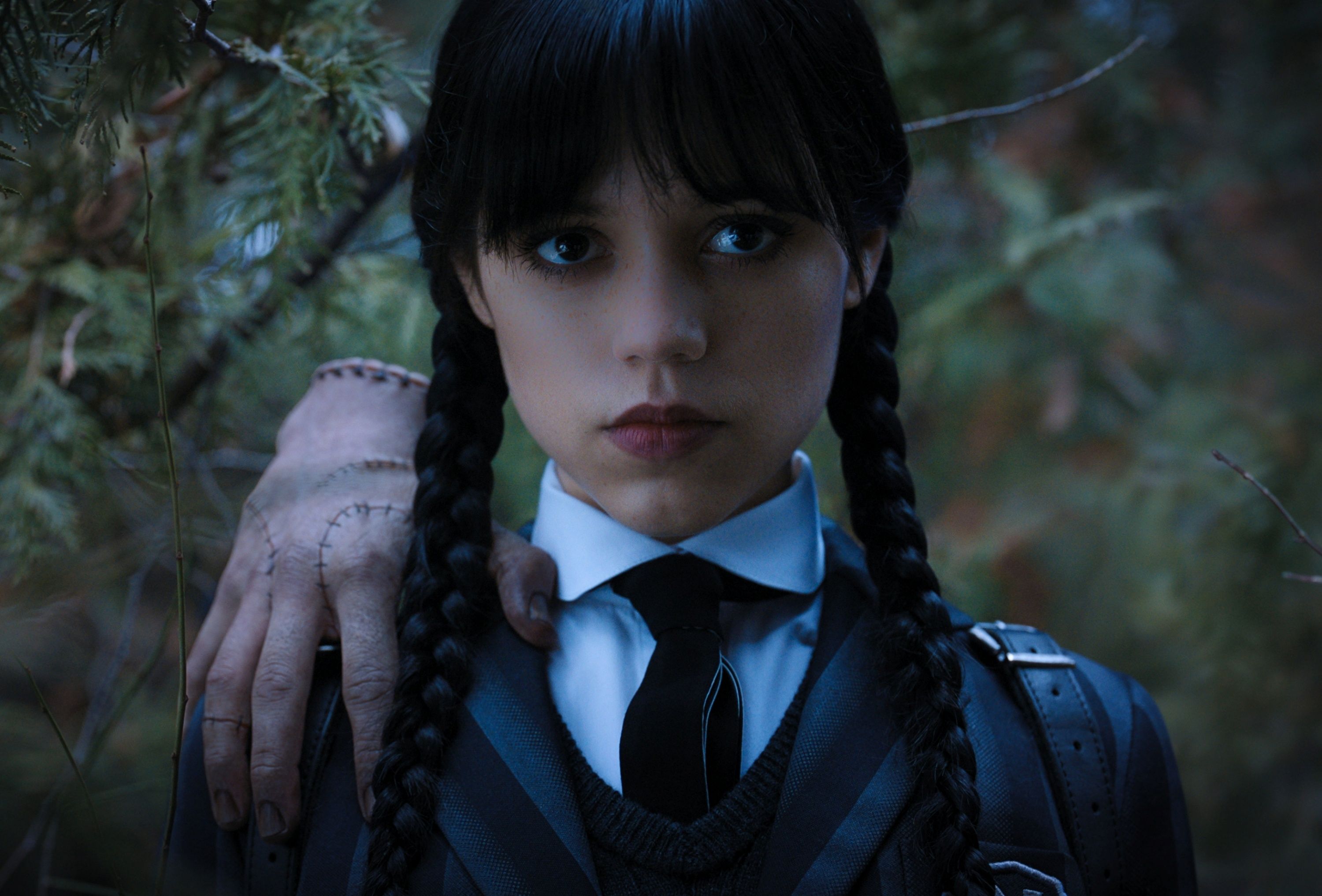 Wednesday-jenna-ortega-thing