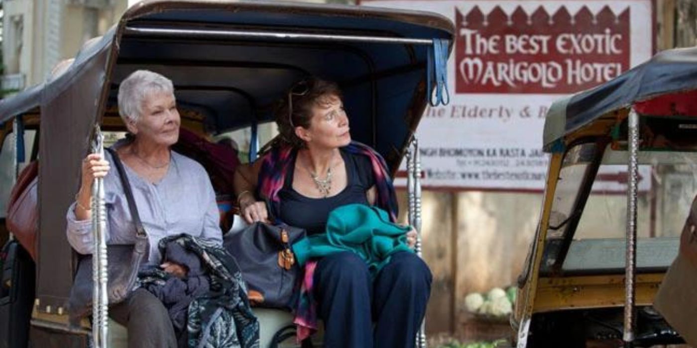 Evelyn and Jean ride a cart to The Best Exotic Marigold Hotel.