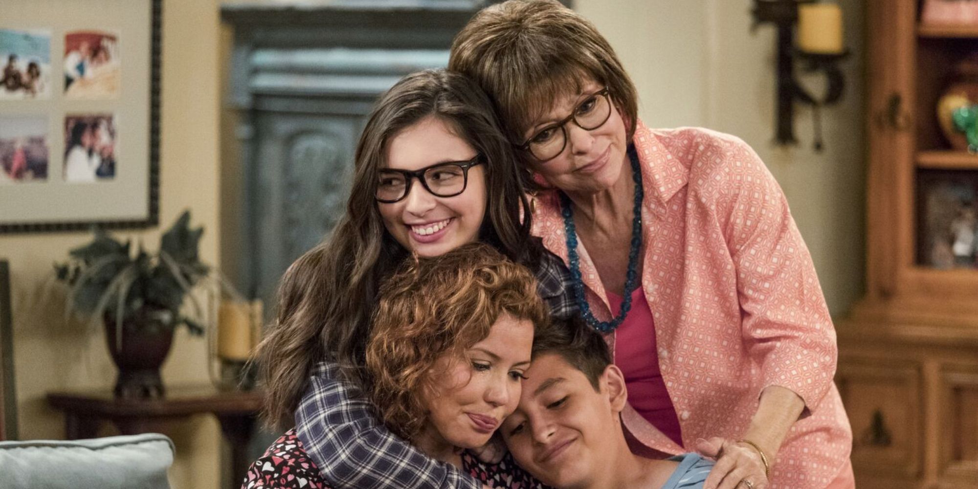 Justine Machado, Rita Moreno, Isabella Gomez and Marcel Ruiz in One Day at a Time