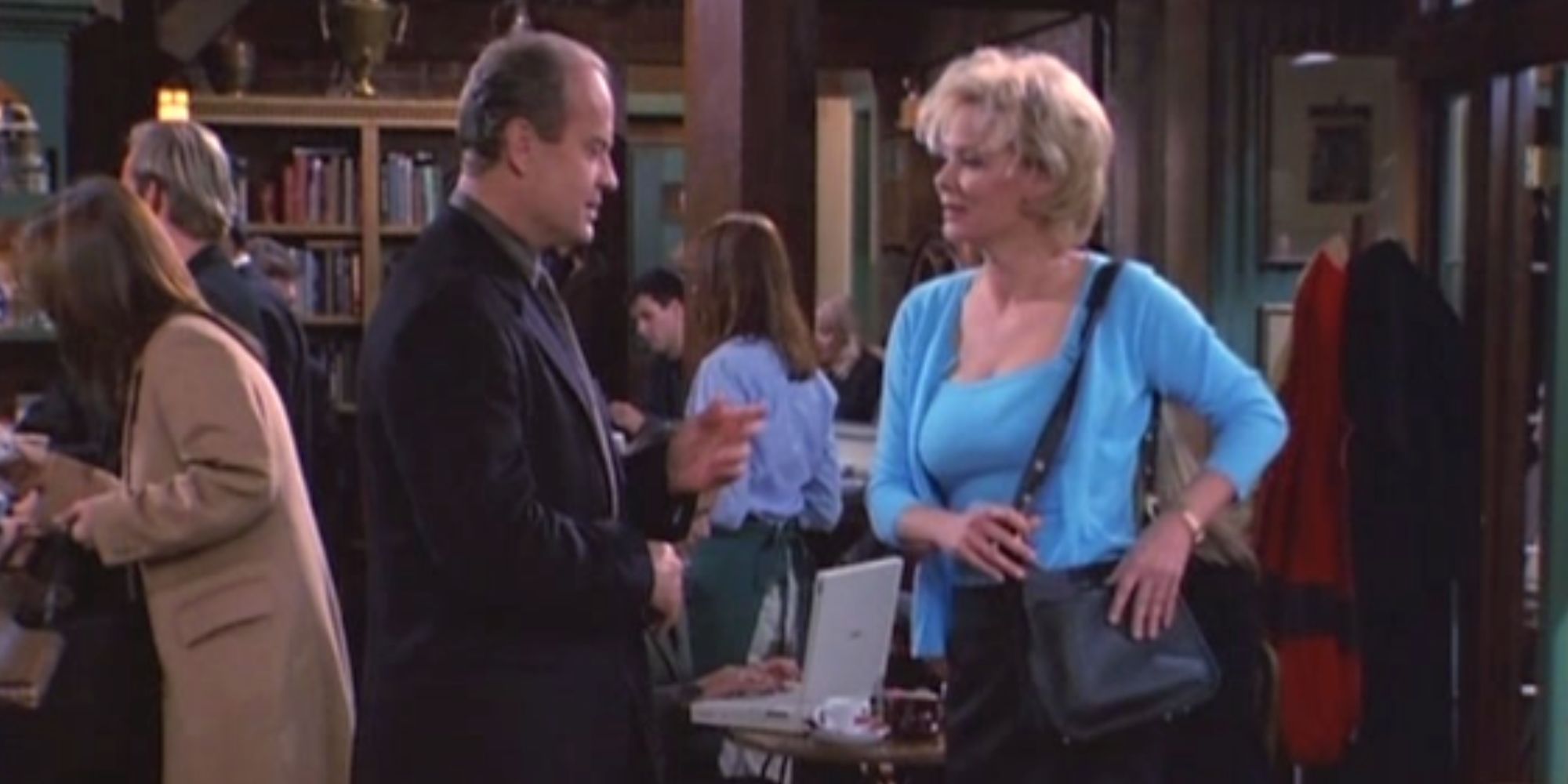 Kelsey Grammer talking to Jean Smart in Fraser