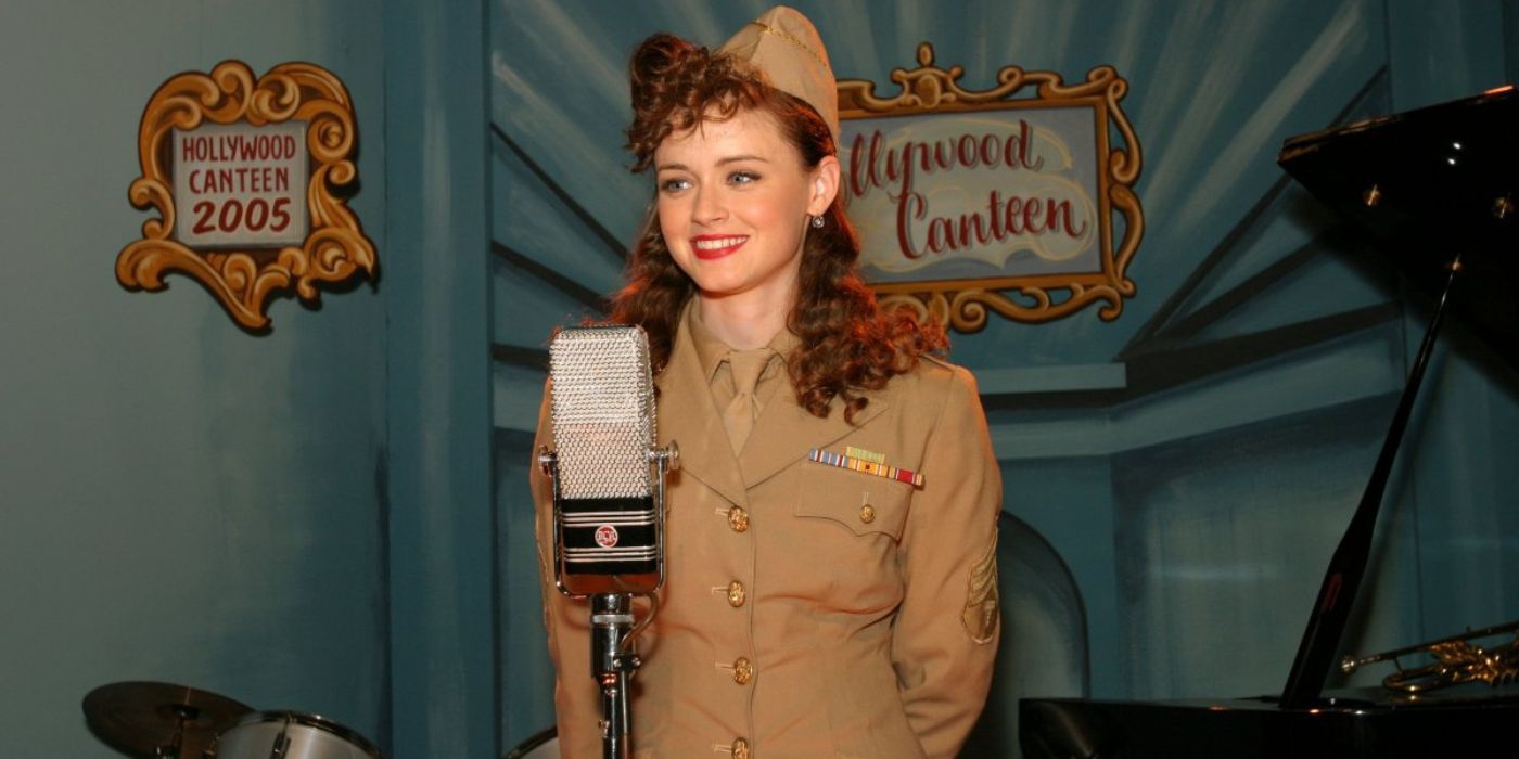 Rory is dressed as a World War II soldier in Gilmore Girls.