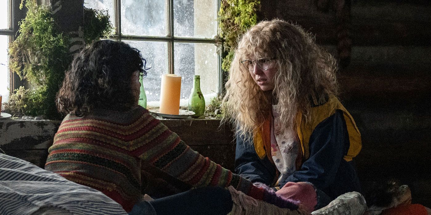 Samantha Hanratty and Nuha Jess Isman in The Yellow Jackets