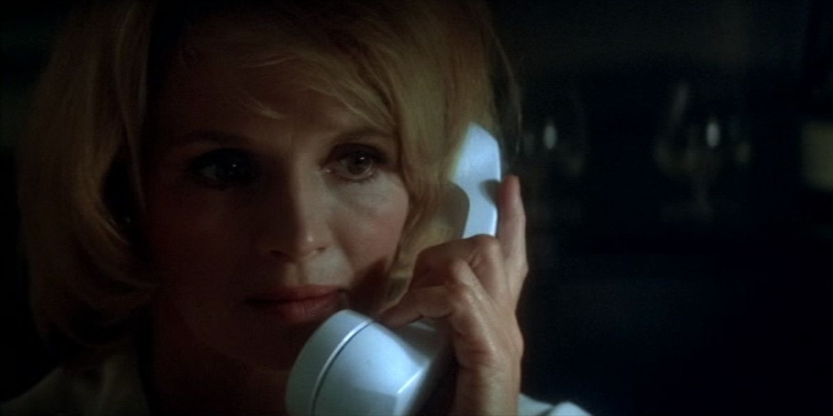 Angie Dickinson in Dressed to Kill
