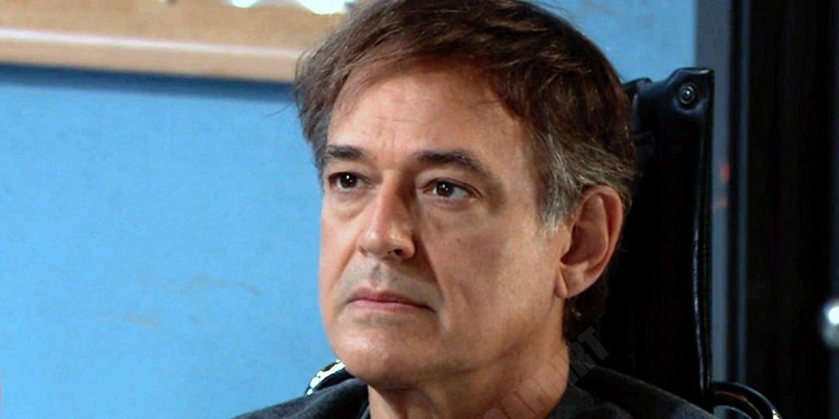 Ryan Chamberlain at General Hospital