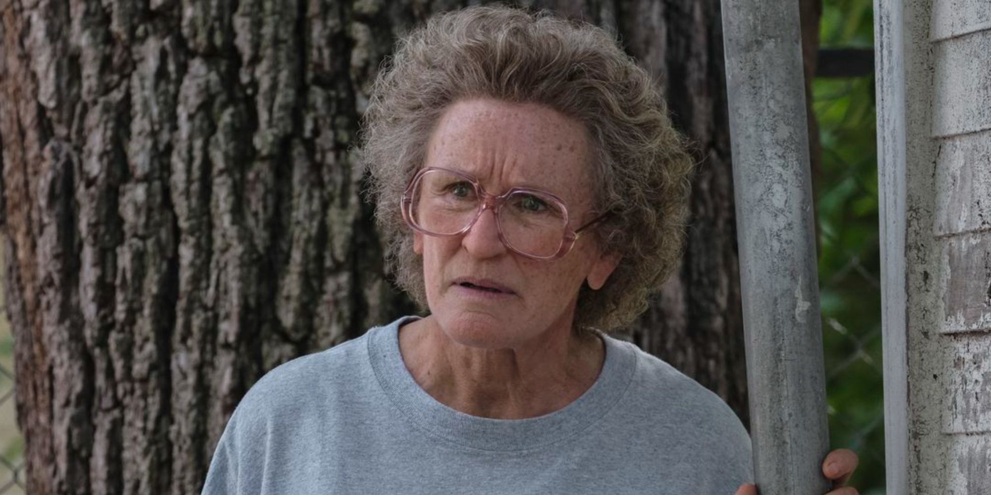 Glenn Close in Hillbilly Elegy 2x1 No Border
