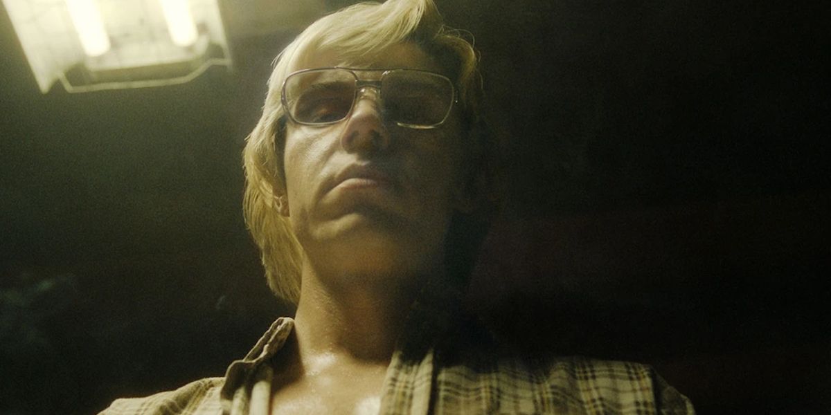 Evan Peters as Jeffrey Dahmer in Dahmer the Monster: The Jeffrey Dahmer Story