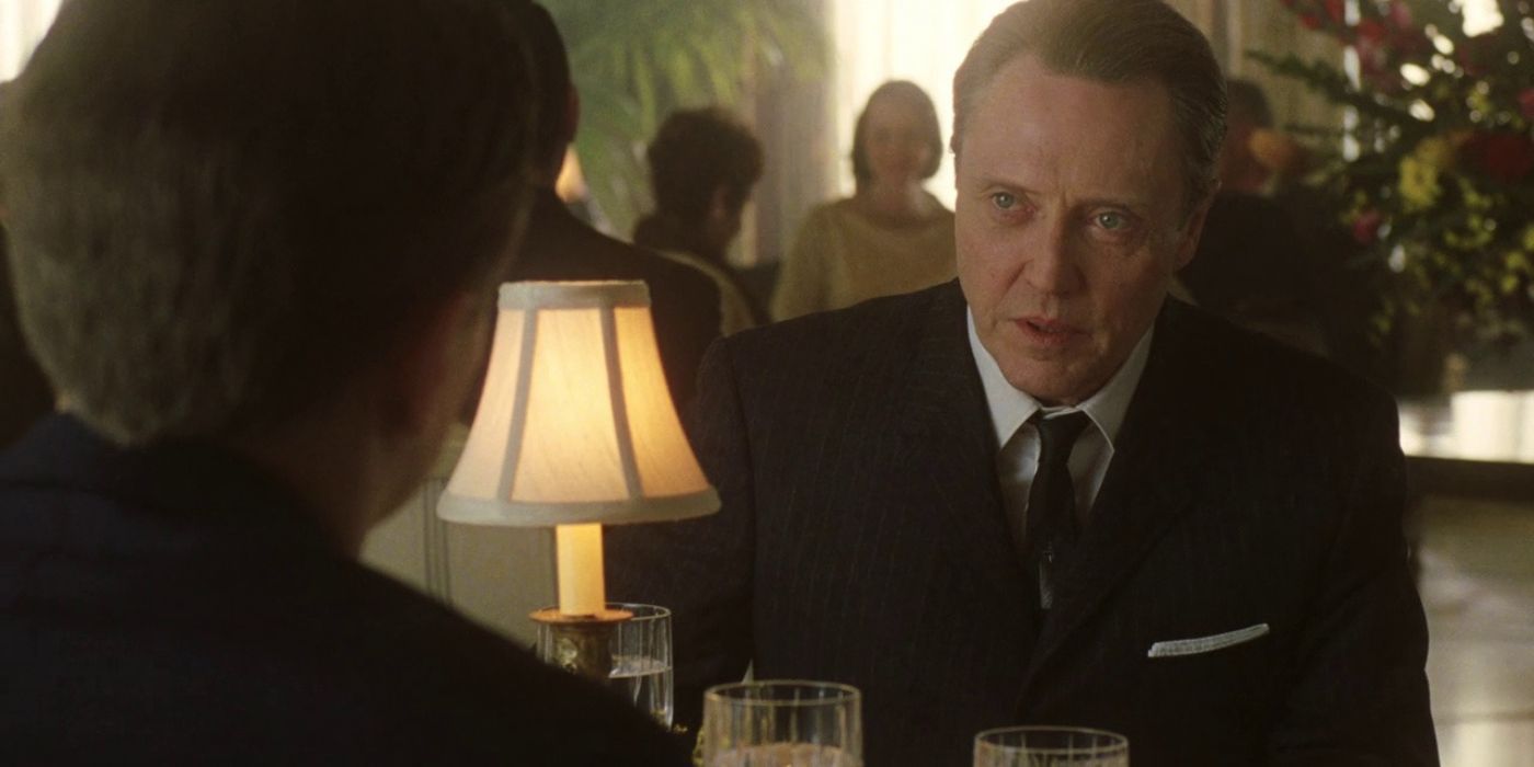 Frank Abagnale Sr. in a restaurant with someone from Catch Me If You Can.