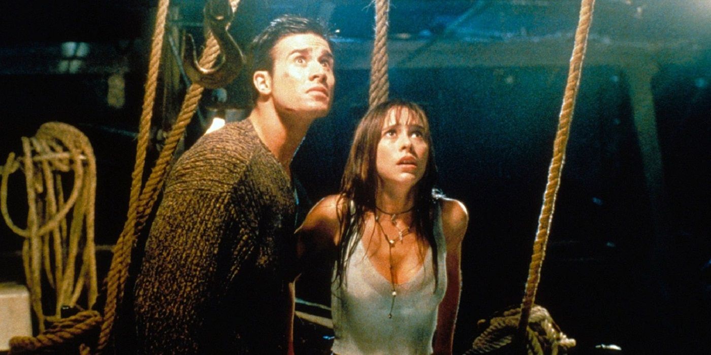 Freddie Prinze Jr and Jennifer Love Hewitt in I Know What You Did Last Summer