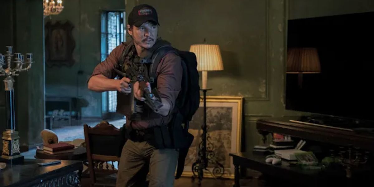 Pedro Pascal as Catfish with a gun in Triple Frontier (2019)