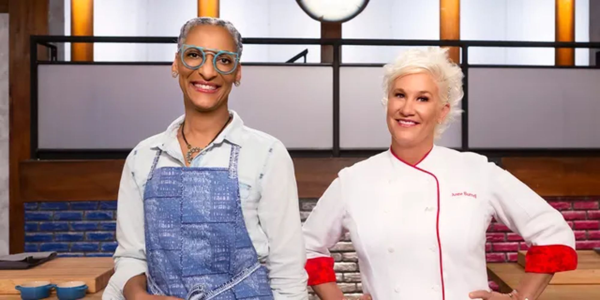 Judges Carla Hall (left) and Ann Burrell (right)