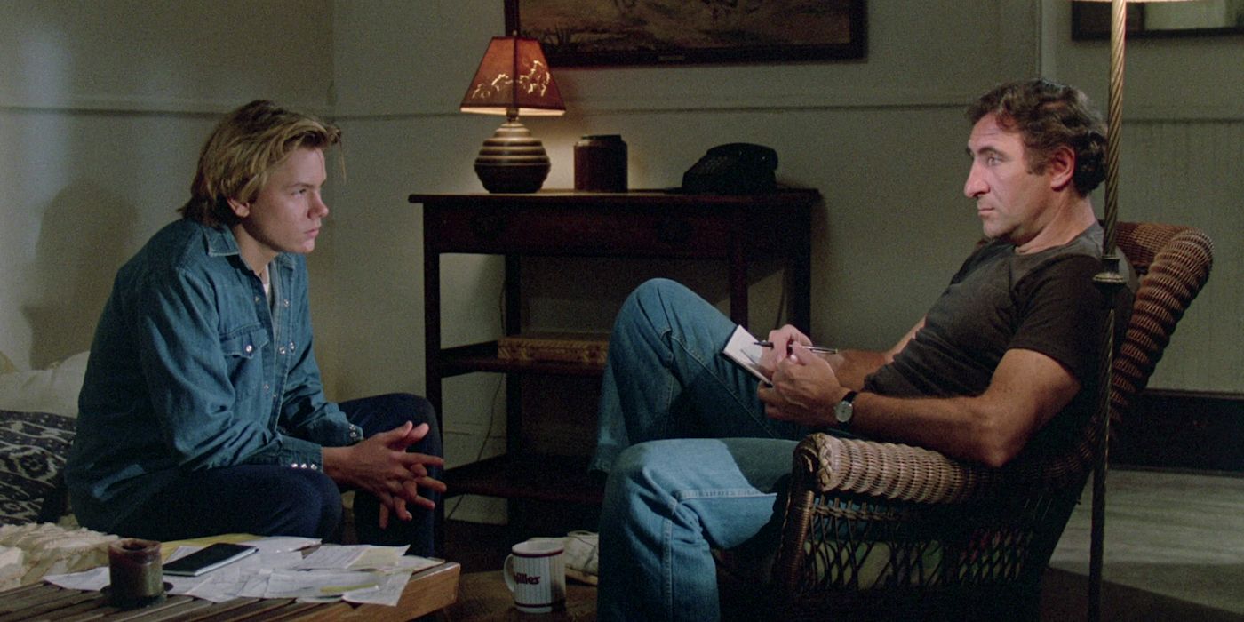 River Phoenix and Judd Hirsch in Running Empty (1988)